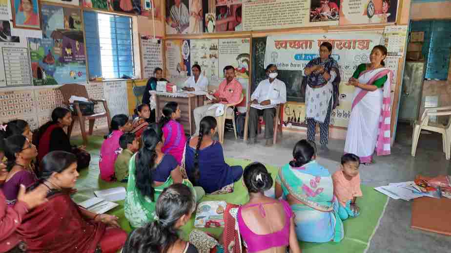05/04/2022 - Health talk on hygiene and hand washing demonstration at Bhankheda village